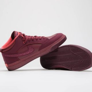 Nike SB React Leo Premium Dark Beetroot for Men, Size us 10.5 - WorldcaShop USA